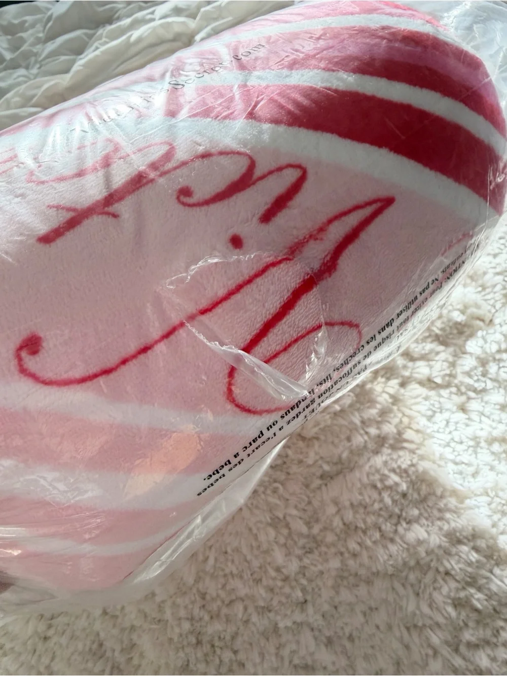 Victoria's Secret Script Pink & Red Stripe Cozy Sherpa Throw Blanket